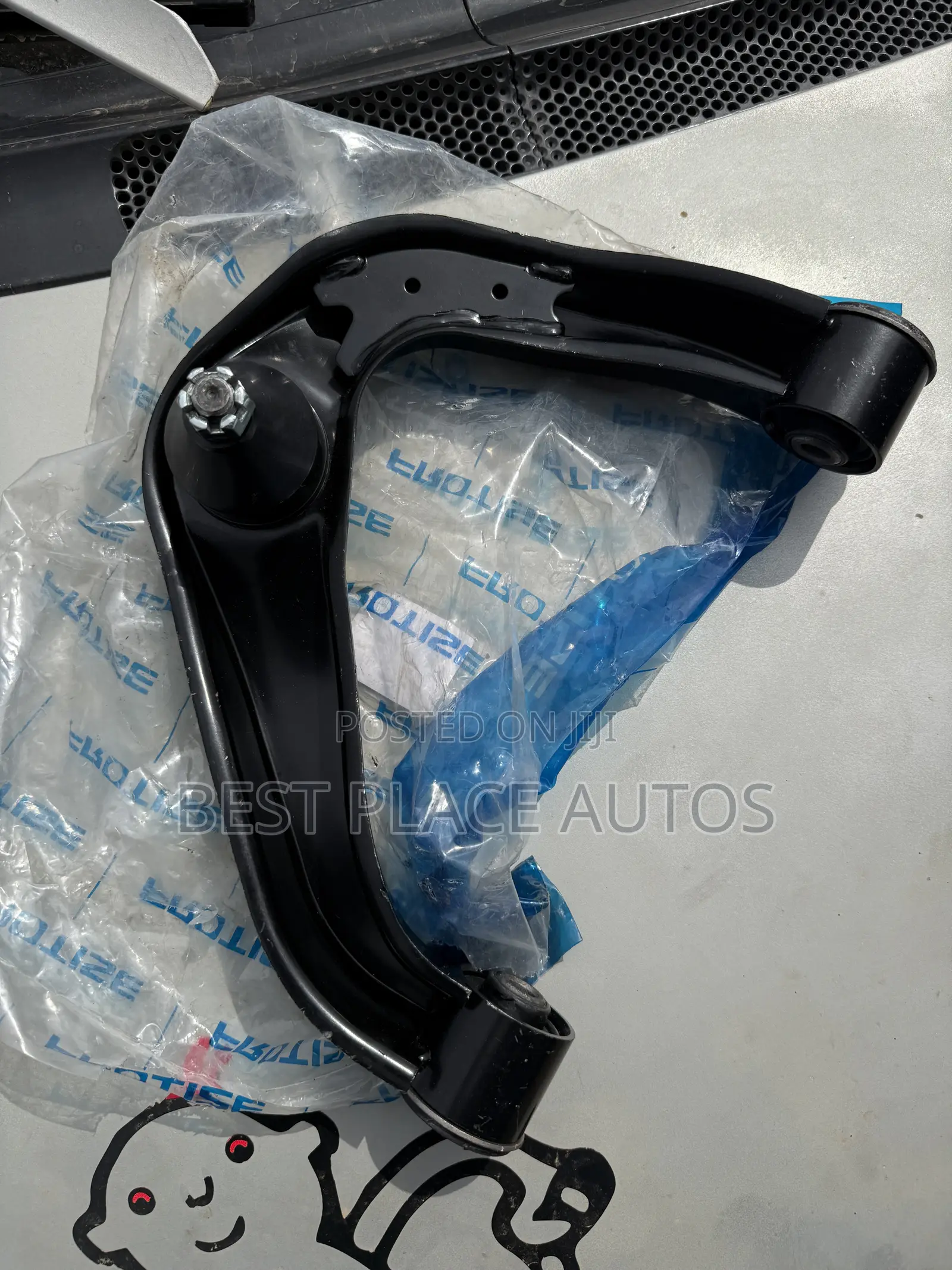 Nissan Navarah 2012 Upper Arm
