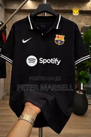 Barca Lacoste