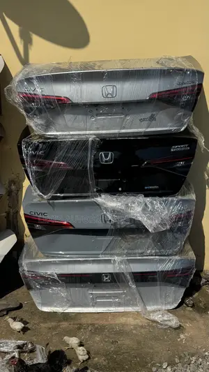 Honda Civic 2022,2023,2024,2025,2026 Tailgate/ Boot Available