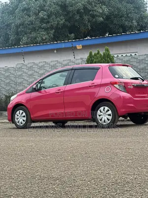 Toyota Vitz 1.3 FWD 5dr 2012 Pink