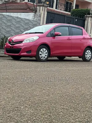 Toyota Vitz 1.3 FWD 5dr 2012 Pink