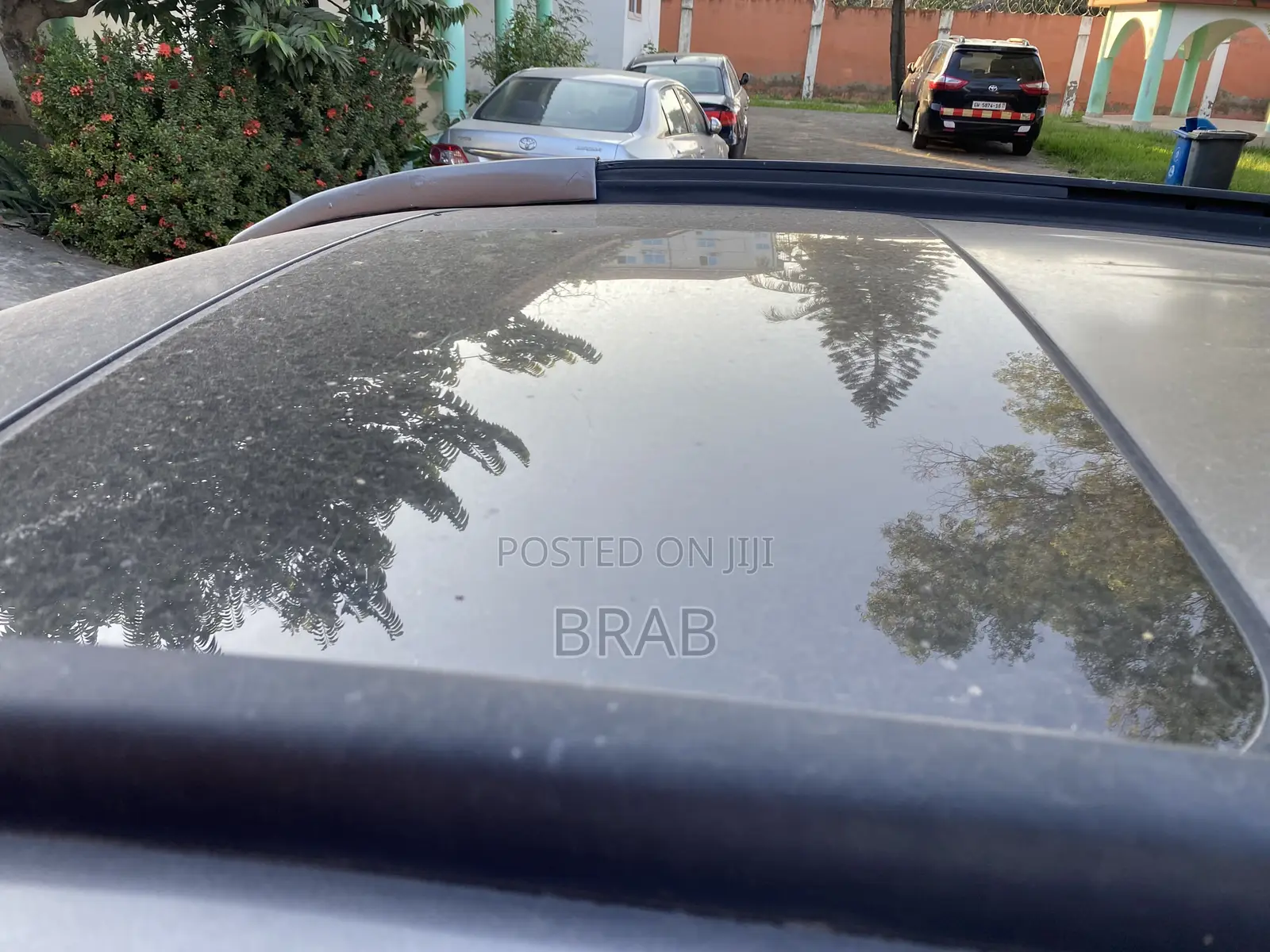 Kia Rondo EX V6 2010 Gray