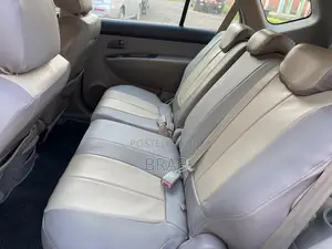 Kia Rondo EX V6 2010 Gray