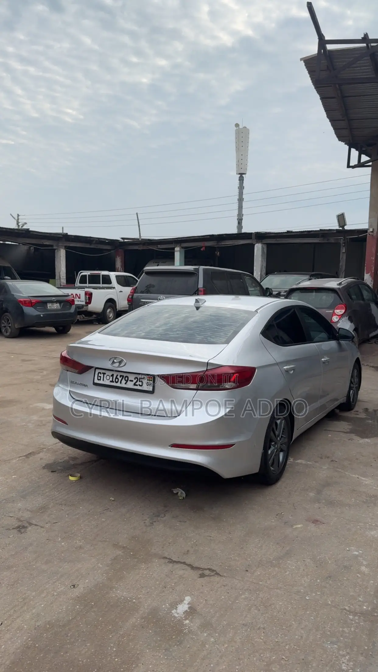 Hyundai Elantra ECO Sedan FWD (1.4L 4cyl 7A) 2017 Silver