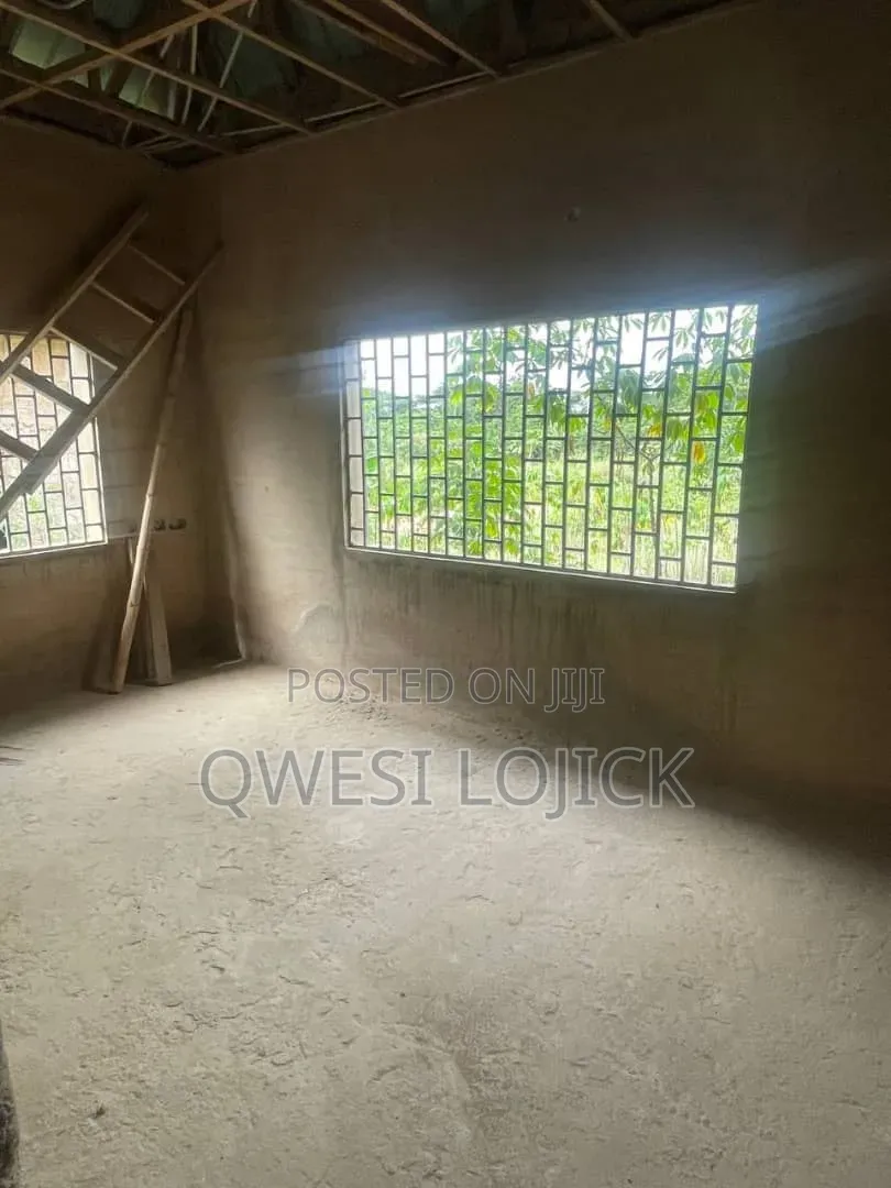 4bdrm House in Awutu Senya East Municipal for sale