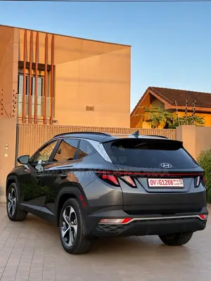 Hyundai Tucson SE 2024 Black