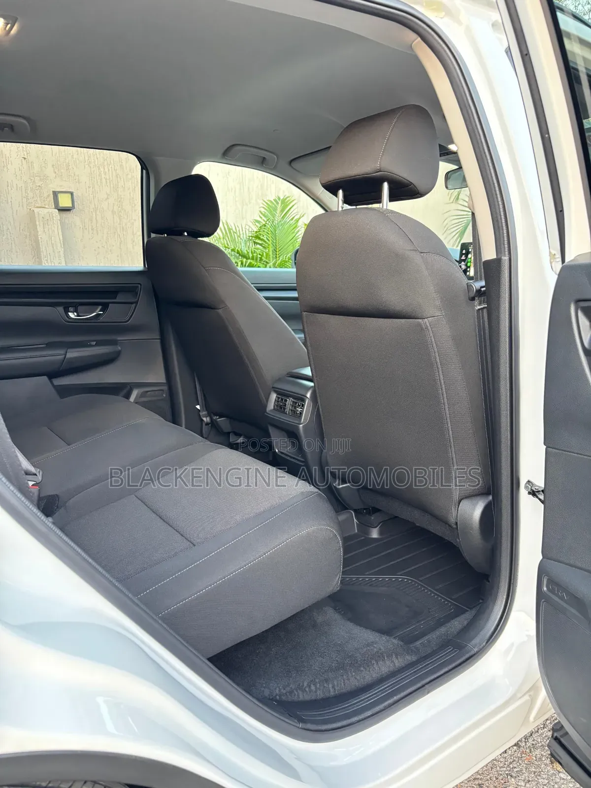Honda CR-V LX 2026 Pearl