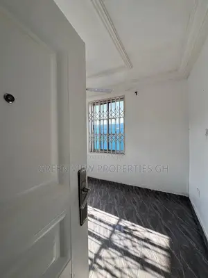 3bdrm Duplex in Ga South Municipal for sale