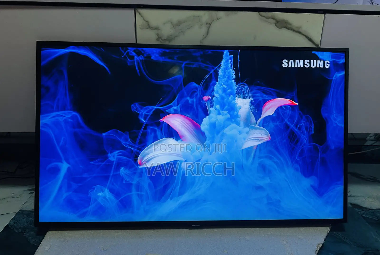 Samsung 40inches Smart 4K UHD Digital Satellite 2022 Model TV