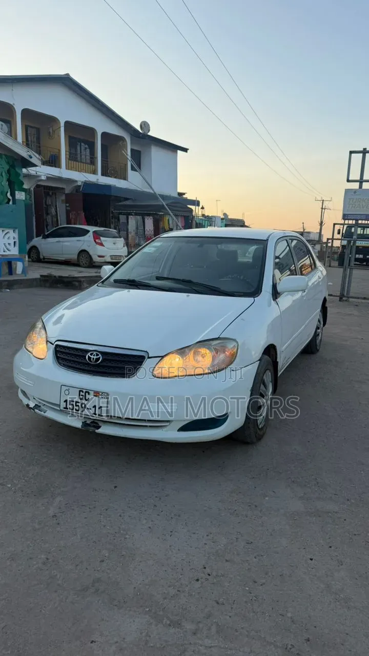Toyota Corolla LE 2006 White