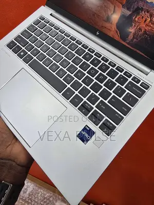 Laptop HP EliteBook 840 G9 16GB Intel Core i7 SSD 512GB