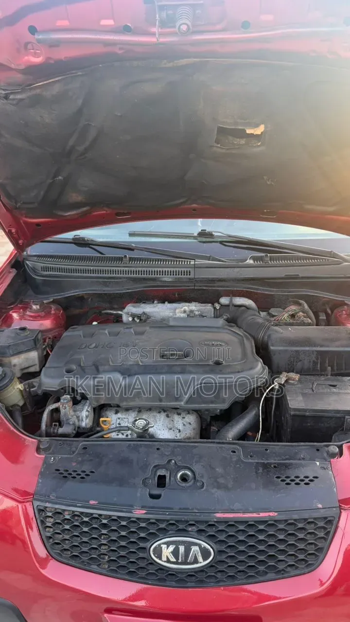 Kia Rio 1.6 LX 2009 Red