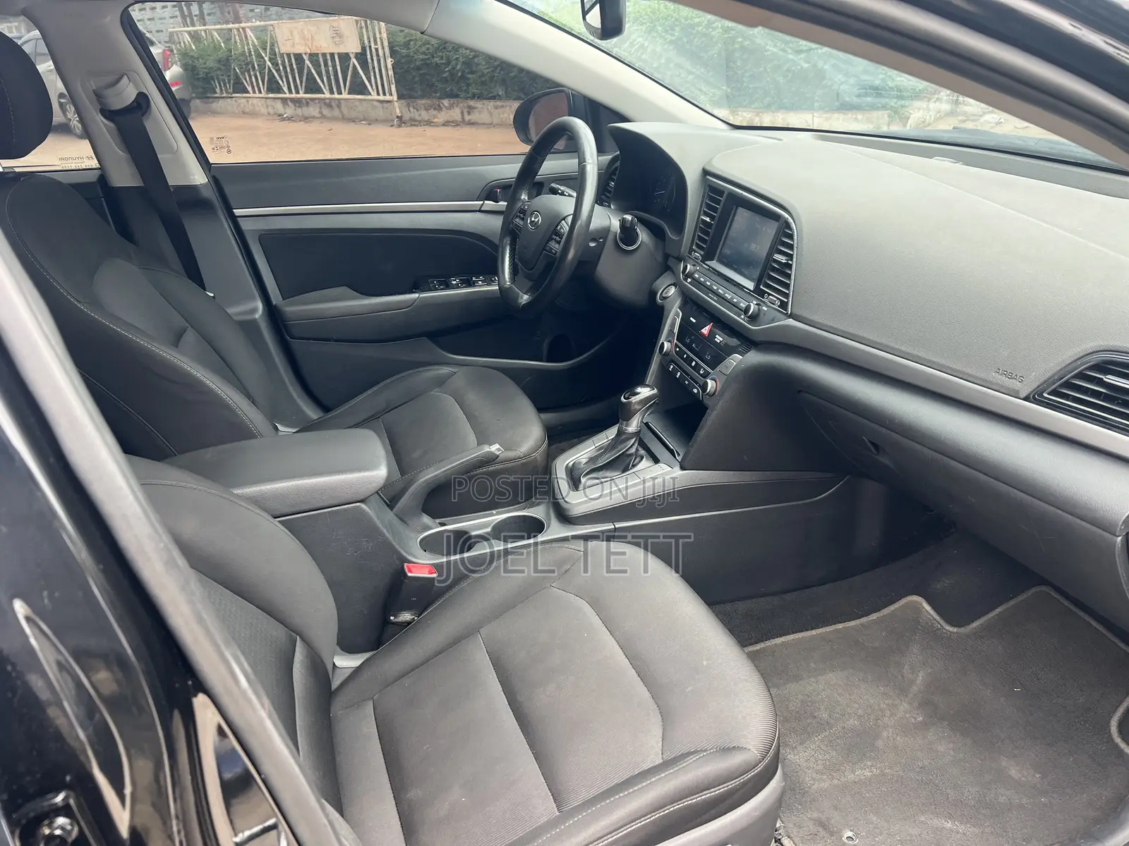 Hyundai Elantra 2018 Black