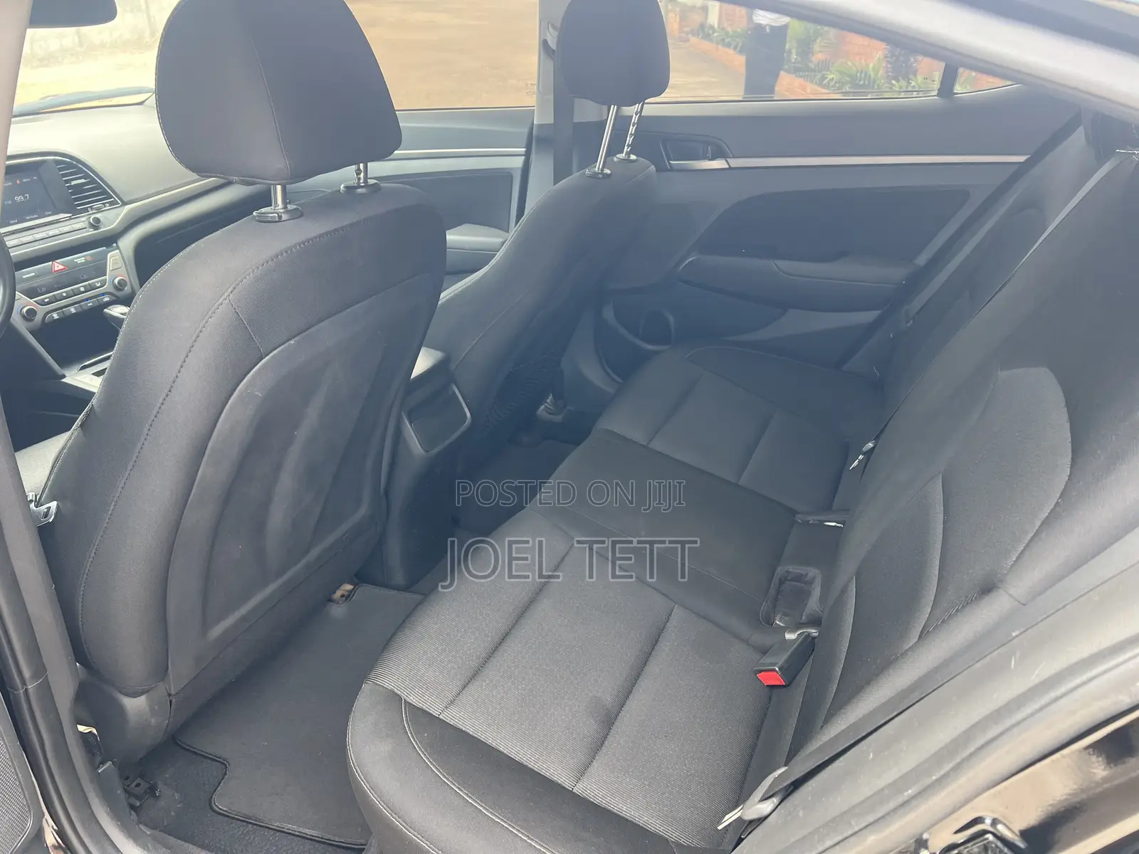 Hyundai Elantra 2018 Black