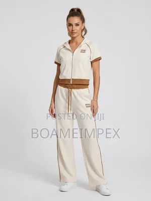 Women’s 2-Piece Hooded Zip-Up Tracksuit Set | Sporty Chic