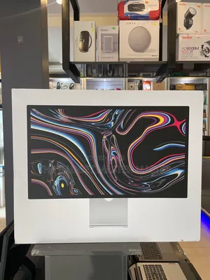 Apple 27" Studio Display 2026 Nano-Texture Glass