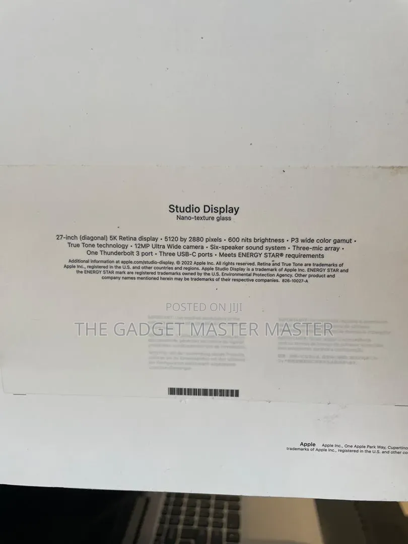 Apple 27" Studio Display 2026 Nano-Texture Glass