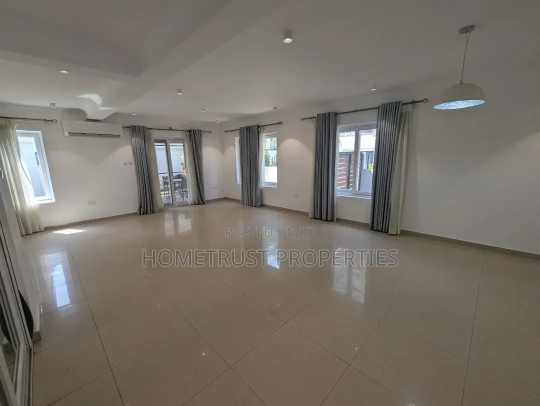 4bdrm Duplex in Cantonment, DVLA Area for rent