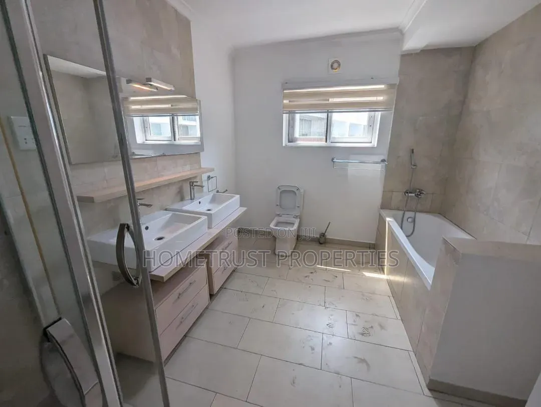 4bdrm Duplex in Cantonment, DVLA Area for rent