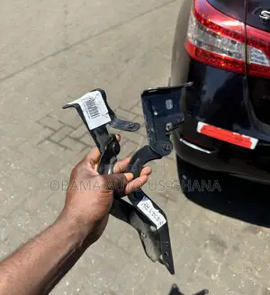 Toyota Corolla Hood / Bonnet Hinges 2019 2020 2021 2022 2023 2024 2025