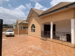 4bdrm House in Kwabenya Acp for rent