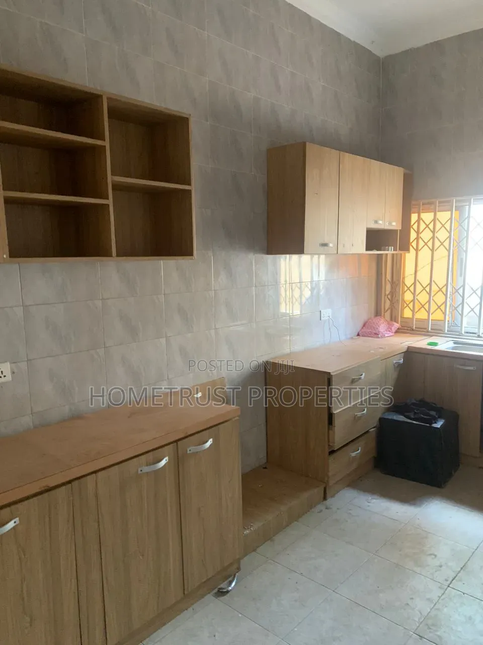 4bdrm House in Kwabenya Acp for rent
