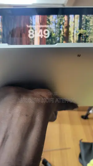 Laptop Apple MacBook Pro 2020 8GB Intel Core i5 SSD 256GB