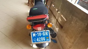 New Bajaj Boxer 150 UG 2025 Black