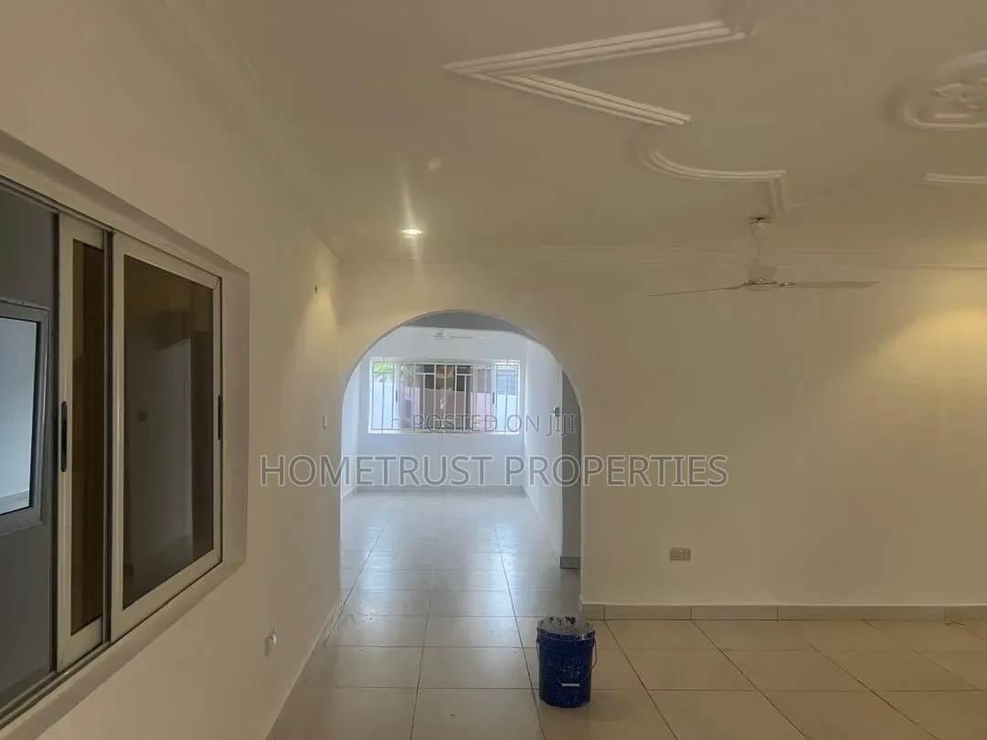 4bdrm House in Kwabenya Franco for rent