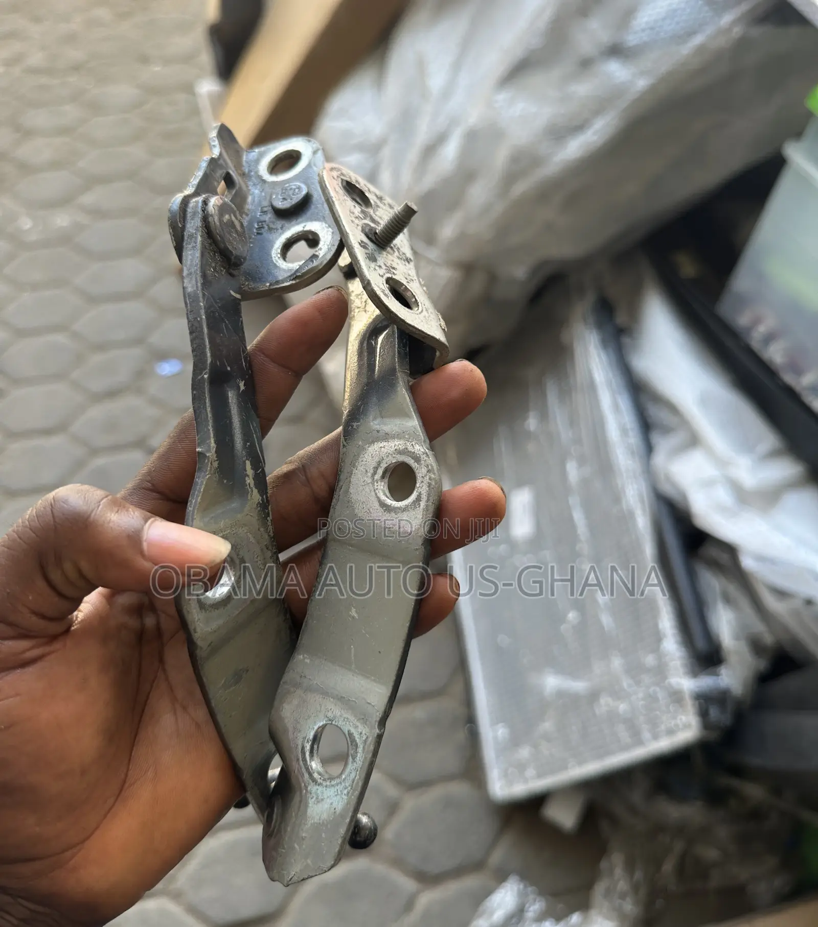 Honda CRV 2023 2024 2025 Boot Hinges / Inches
