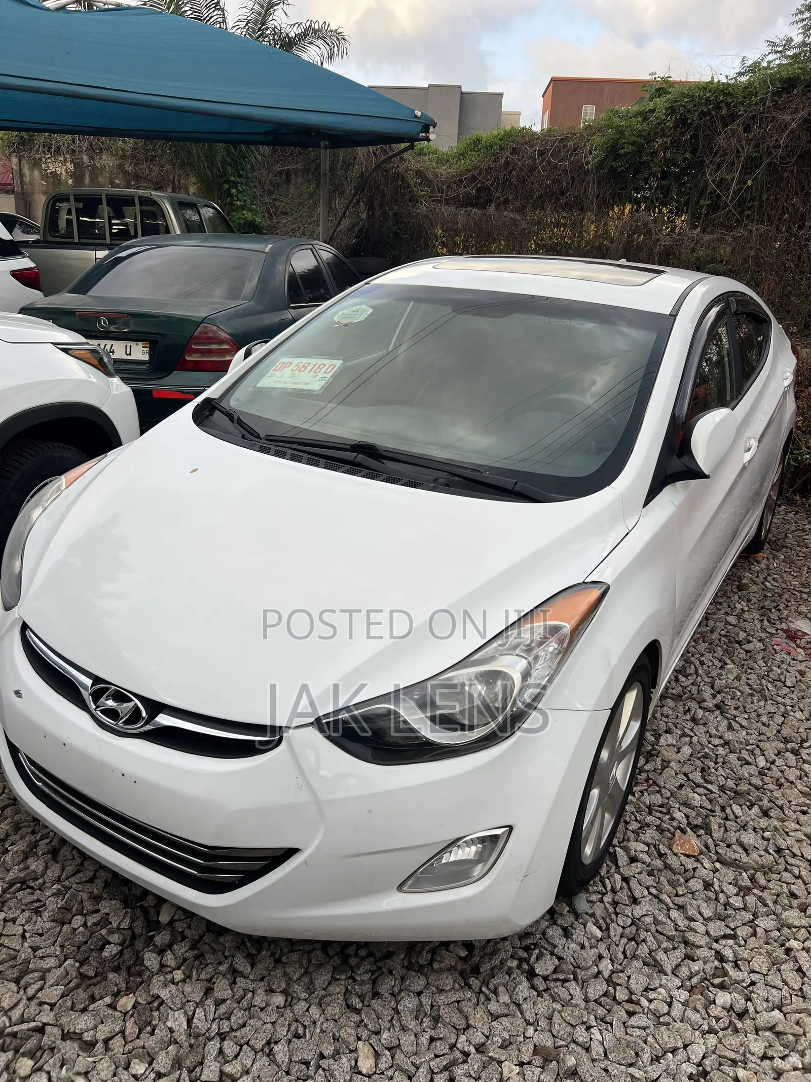 Hyundai Elantra Limited Sedan FWD (1.8L 4cyl 6A) 2013 White