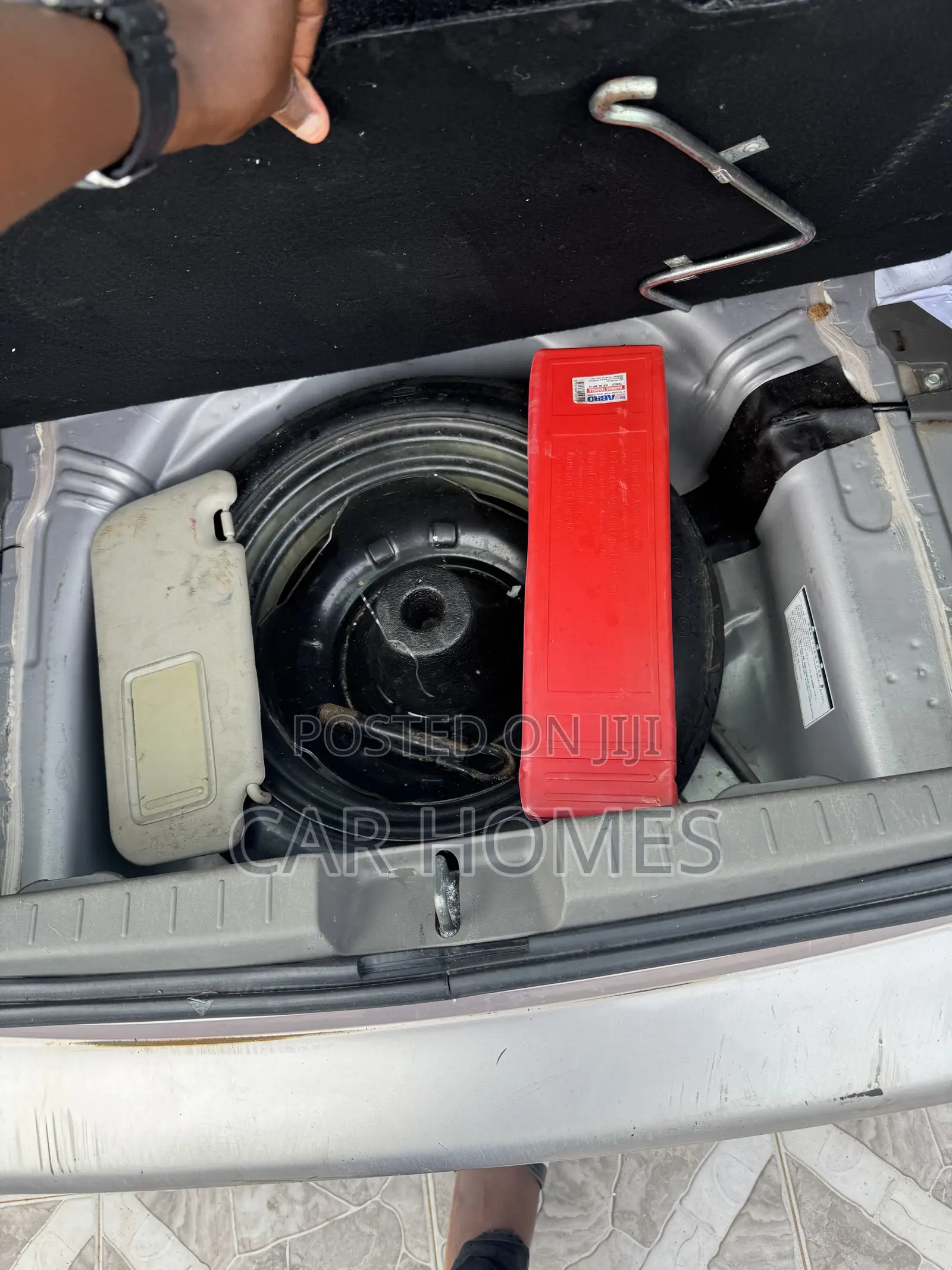 Toyota Vitz 1.0 FWD 5dr 2010 Pink