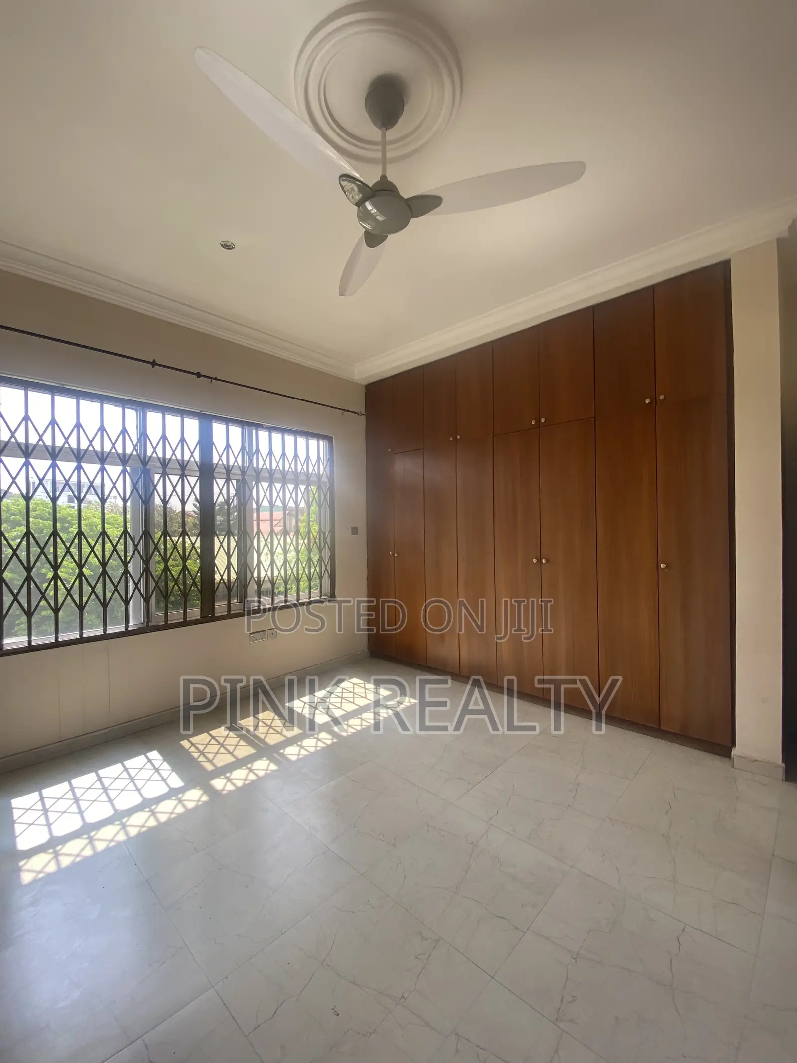 4bdrm House in East Legon for rent