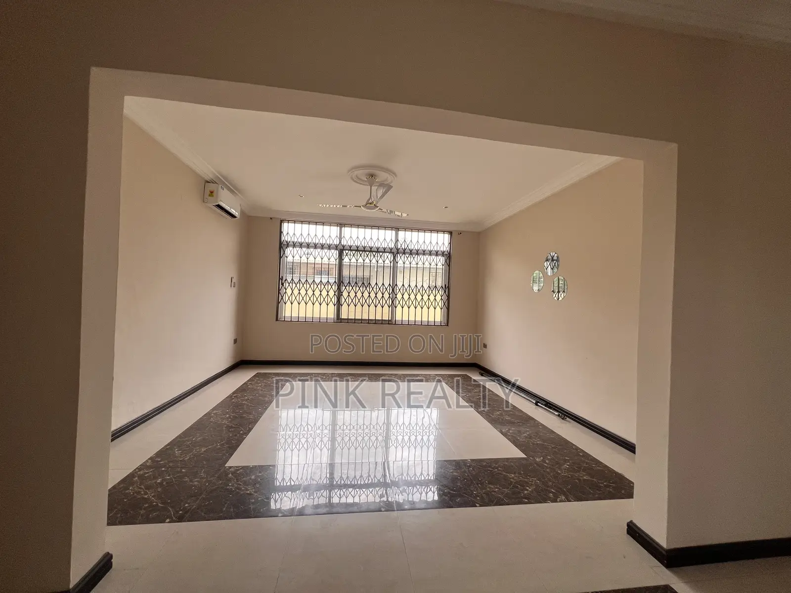 4bdrm House in East Legon for rent