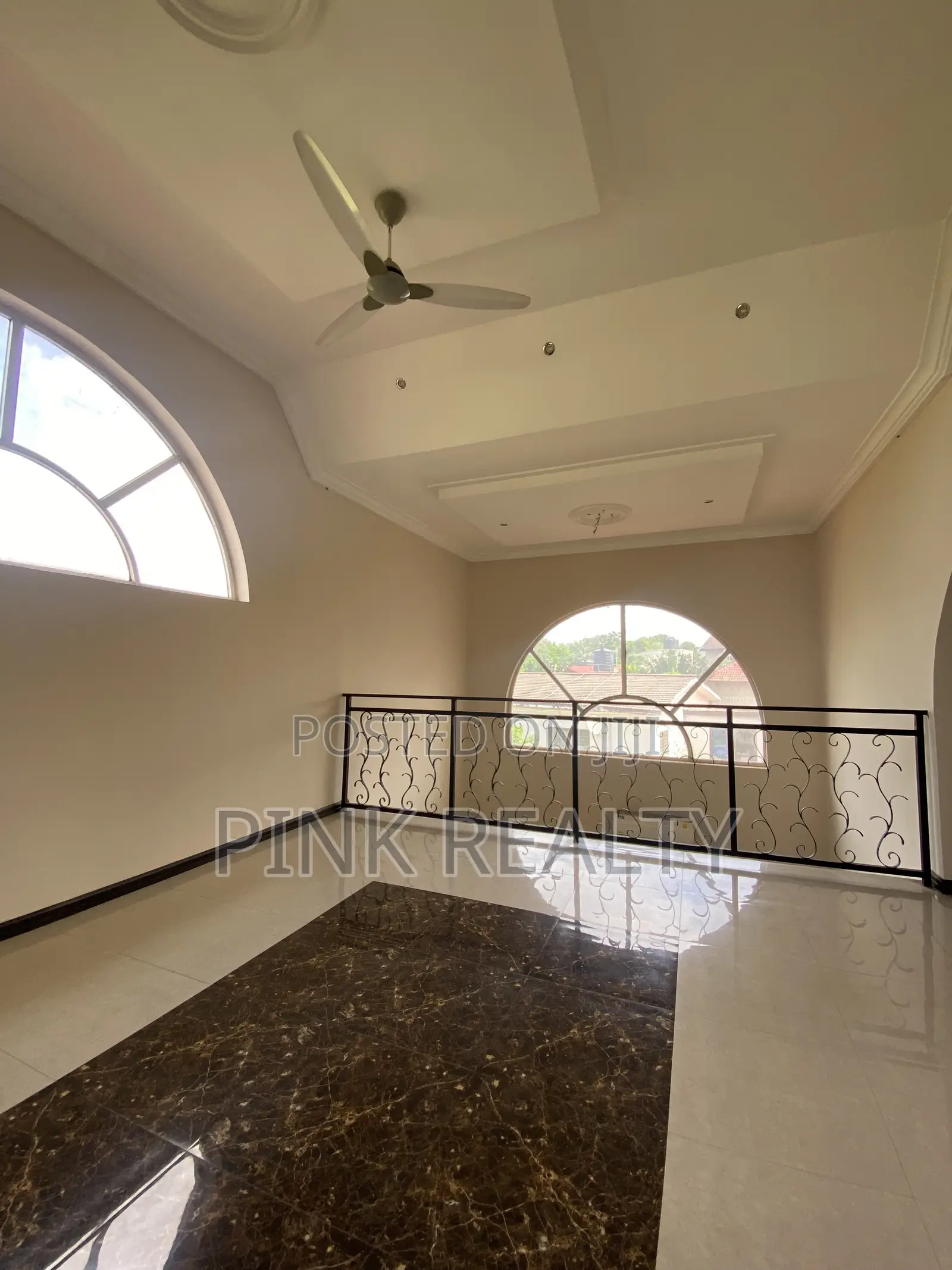 4bdrm House in East Legon for rent