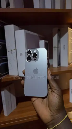 Apple iPhone 15 Pro 256 GB Silver