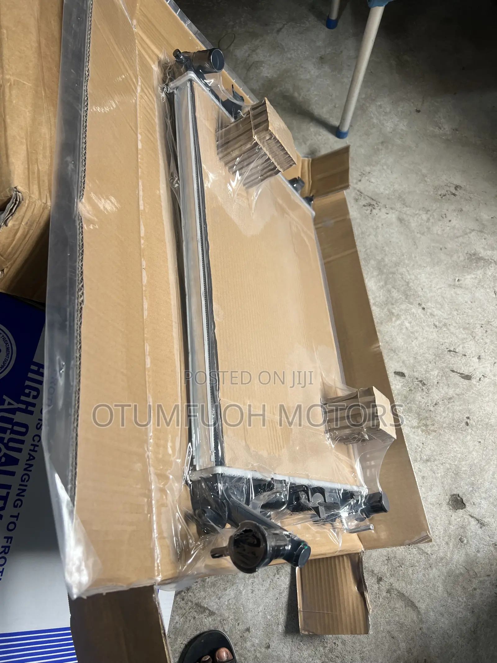 Hyundai Elantra 2007 2008 2009 2010 Radiator (Water Tank)