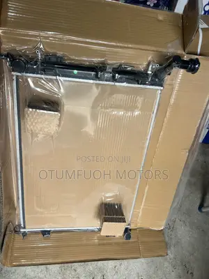 Hyundai Elantra 2007 2008 2009 2010 Radiator (Water Tank)