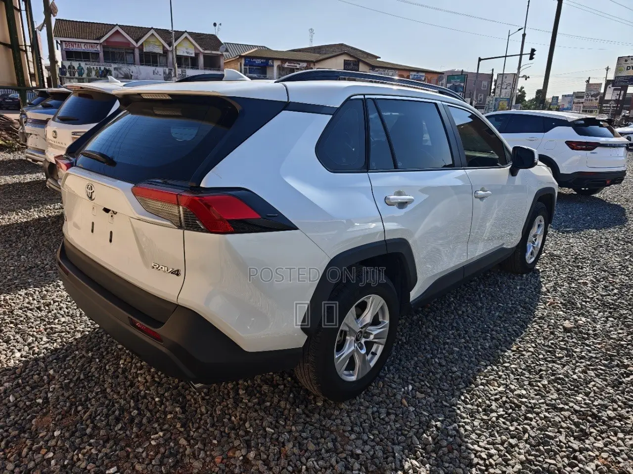 Toyota RAV4 LE FWD 2024 White