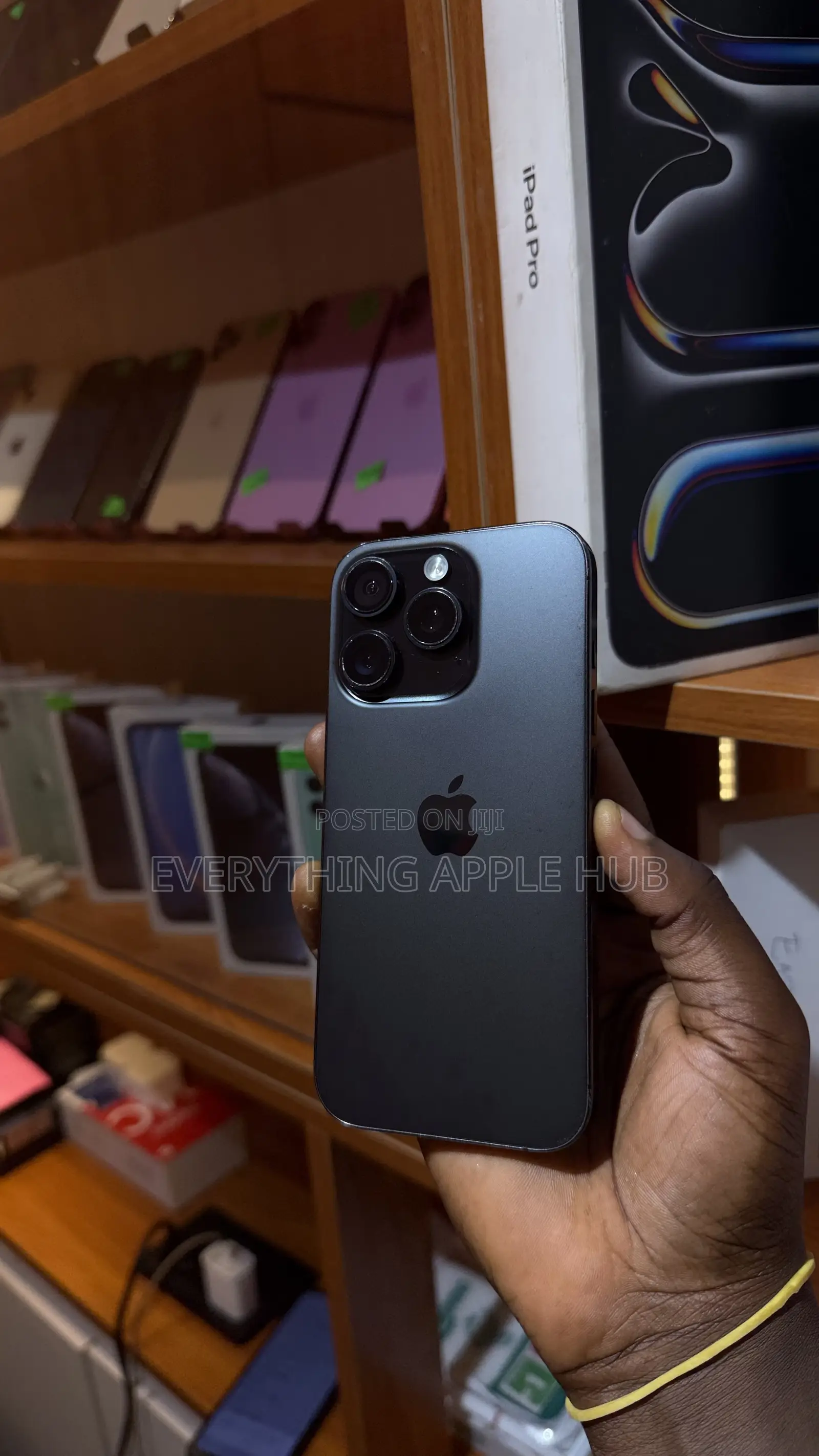 Apple iPhone 16 Pro 128 GB Black
