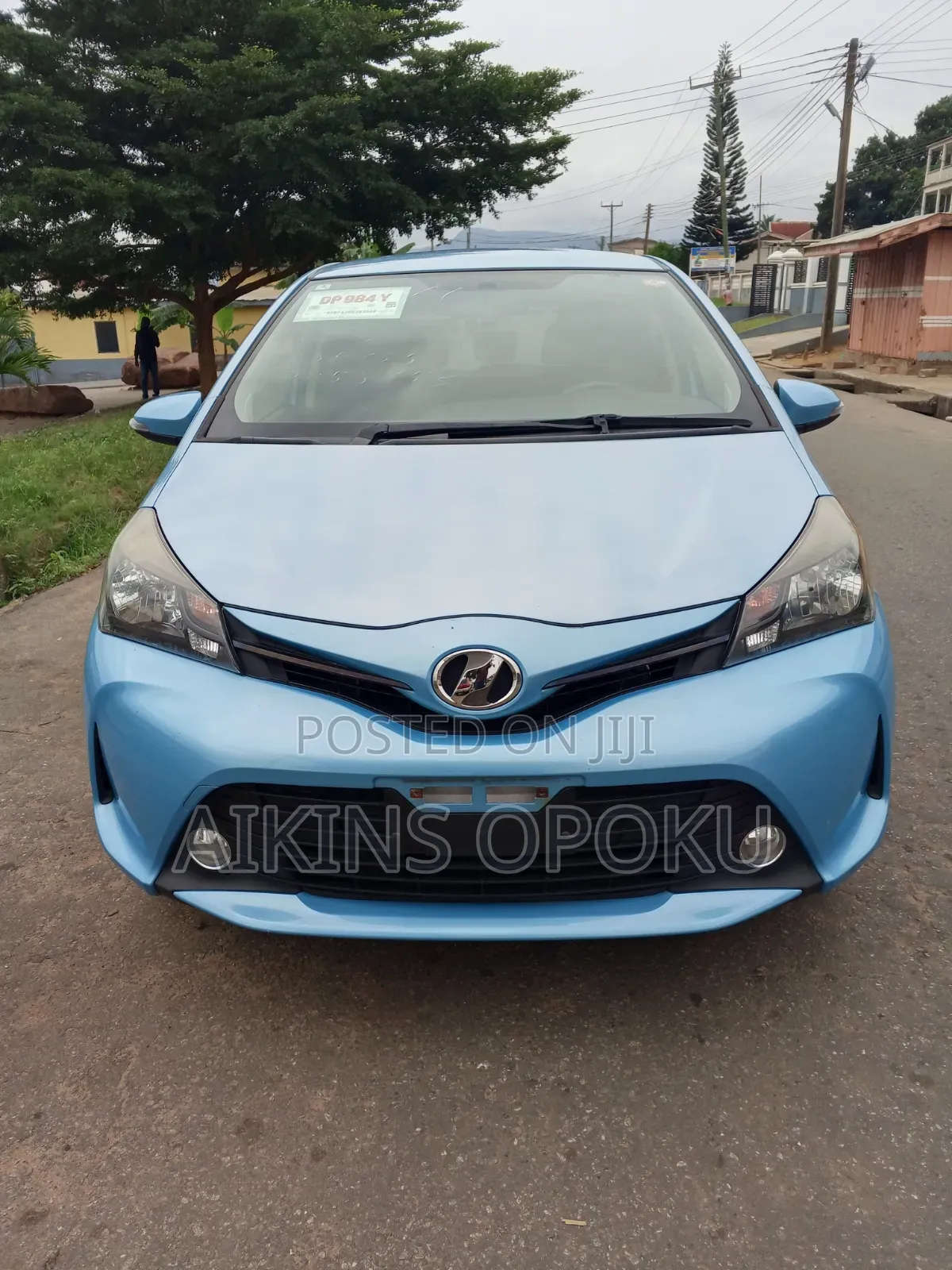 Toyota Vitz 1.3 AWD 5dr 2016 Blue
