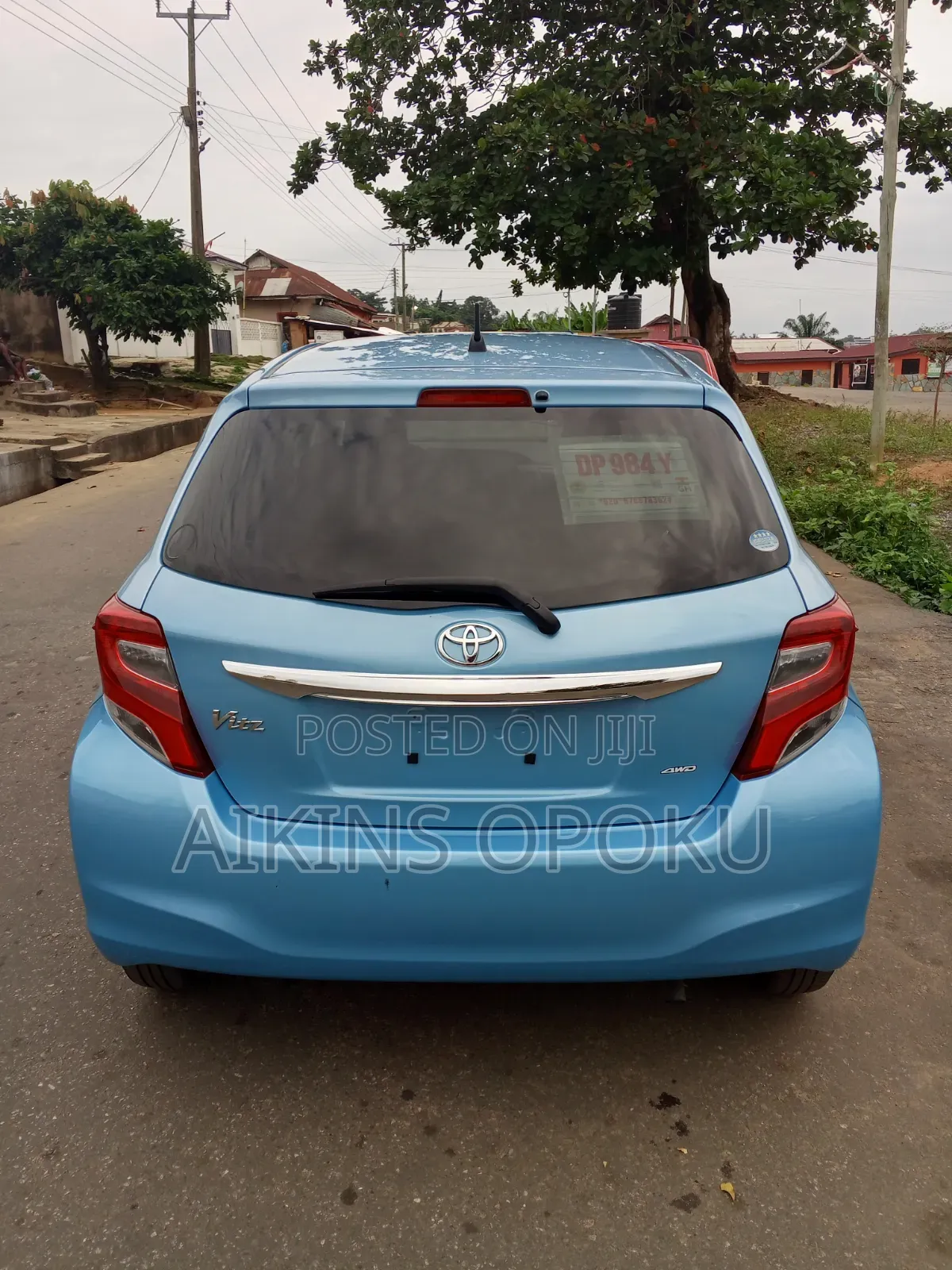 Toyota Vitz 1.3 AWD 5dr 2016 Blue