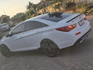 Hyundai Sonata 2011 White