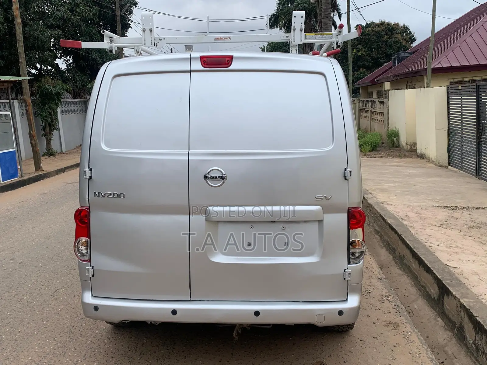 Nissan NV200 2020 Silver