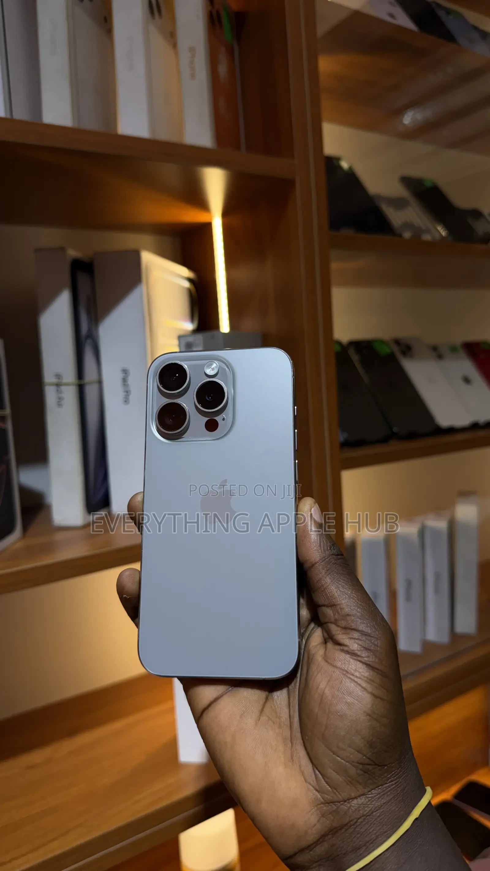 Apple iPhone 16 Pro Max 256 GB Silver