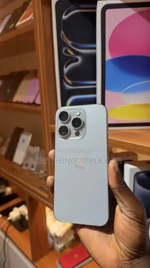 Apple iPhone 16 Pro Max 256 GB Silver