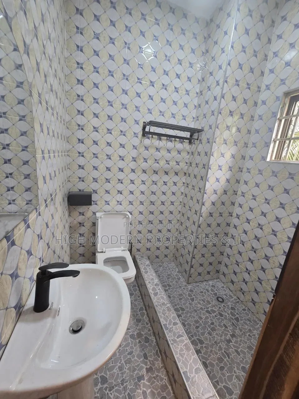 2bdrm Apartment in Teshie Tebibiano, Accra Metropolitan for rent