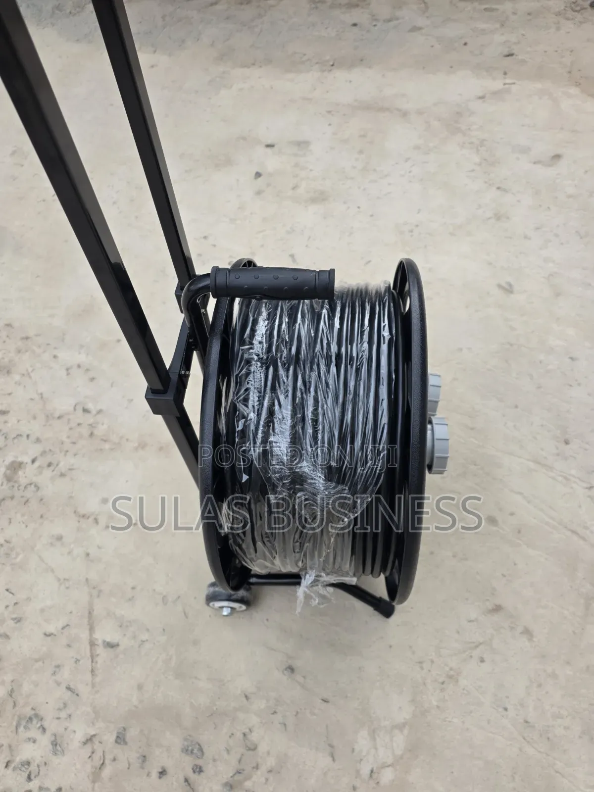 100 Metres Extension Cord