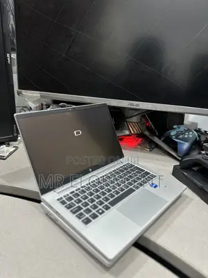 Laptop HP EliteBook 640 G9 16GB Intel Core i5 SSD 256GB