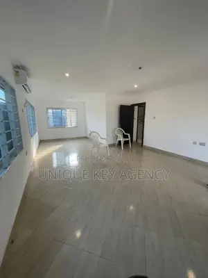 3bdrm Apartment in Unique Key Agency, Teshie for rent